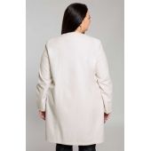 Elegantný kabát v krémovej farbe