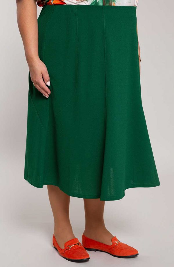 Zelená dielova sukňa s prešívaním