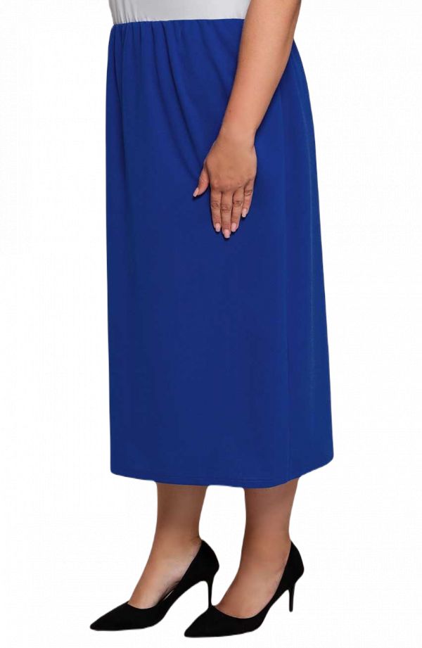Elegantná dlhá zafírovo modry sukňa