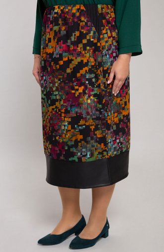 Rovná sukňa s farebnými štvorcami