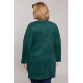 Zelený velúrový plášť so zapínaním na cvočky