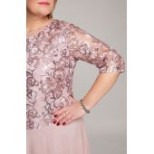 Ružové čipkované šaty s flitrami