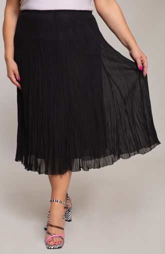 Skladaná sukňa v čiernej farbe