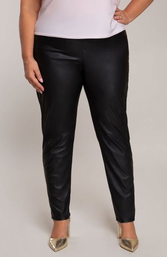 Kožené nohavice v čiernej farbe