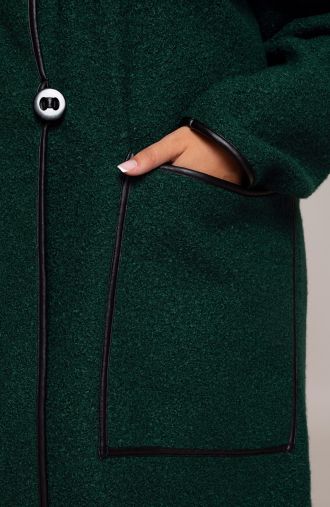 Jednoduchý zelený bouclé kabát