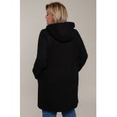 Klasický čierny kabát na gombíky