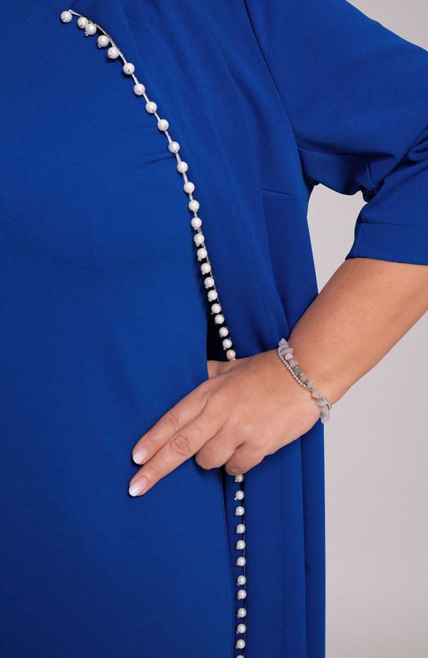 Zafírovo modrý osadené ozdobnými perlami