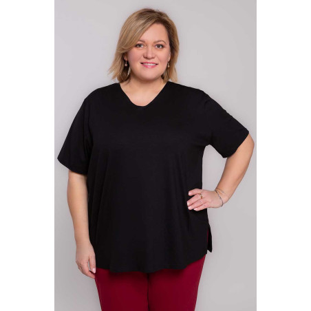 Čierne dámske tričko z hladkého úpletu plus size | Módne veľké veľkosti