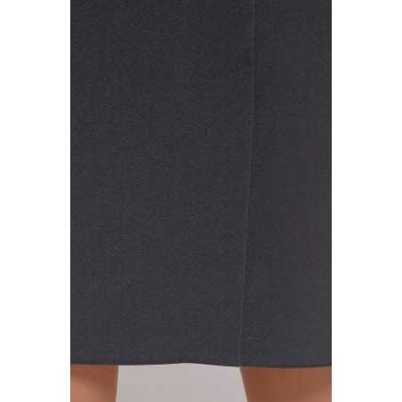 Klasická sivá sukňa s prešívaním