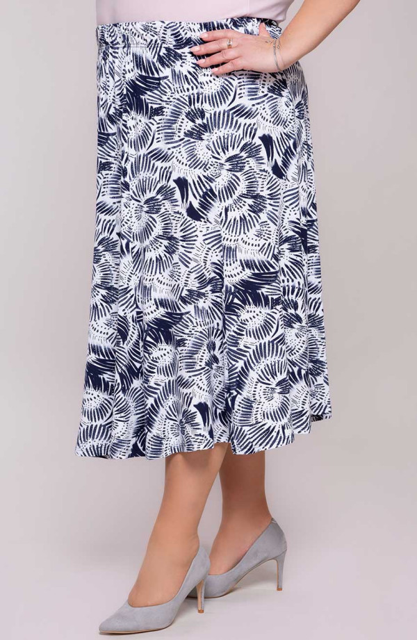 Námornícka modrá sukňa s bielymi vzormi