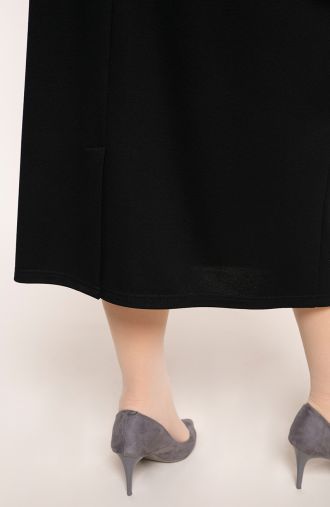 Dlhšia elegantná čierna sukňa