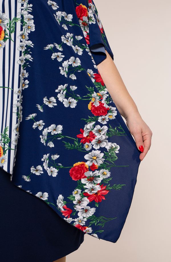 Asymetrické pruhované kvetinové šaty