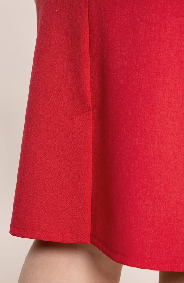Červená klasická ľanová sukňa