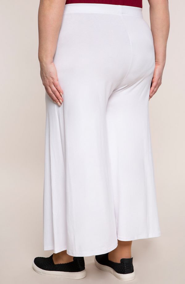 Biele pletené sukňové nohavice