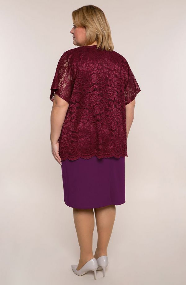 Fialové šaty s čipkovanou blúzkou