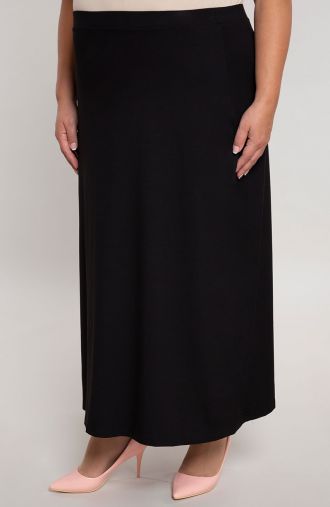 Maxi sukňa v klasickej čiernej farbe